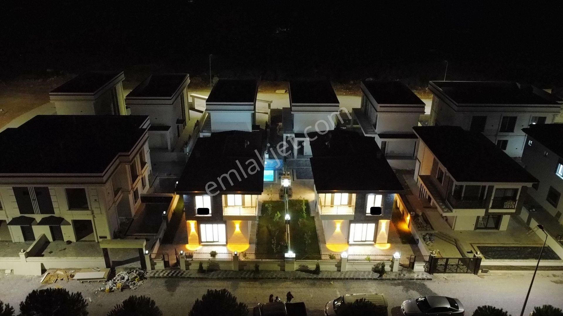 Didim Çamlık Satılık Villa  AYDIN DİDİM ÇAMLIKTA 250 M2 ARSA İÇİNDE 3+1 AYRI MUTFAKLI HAVUZLU AKILLI SİSTEMLİ VİLLALAR