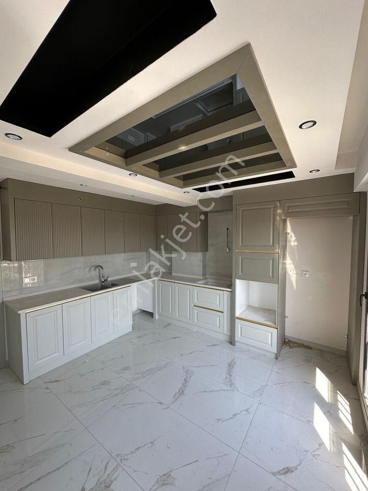 Beylikdüzü Gürpınar Satılık Daire KRİSTAL İNŞAAT'TAN GÜRPINARDA 2+1 ACİL SATILIK DAİRE 