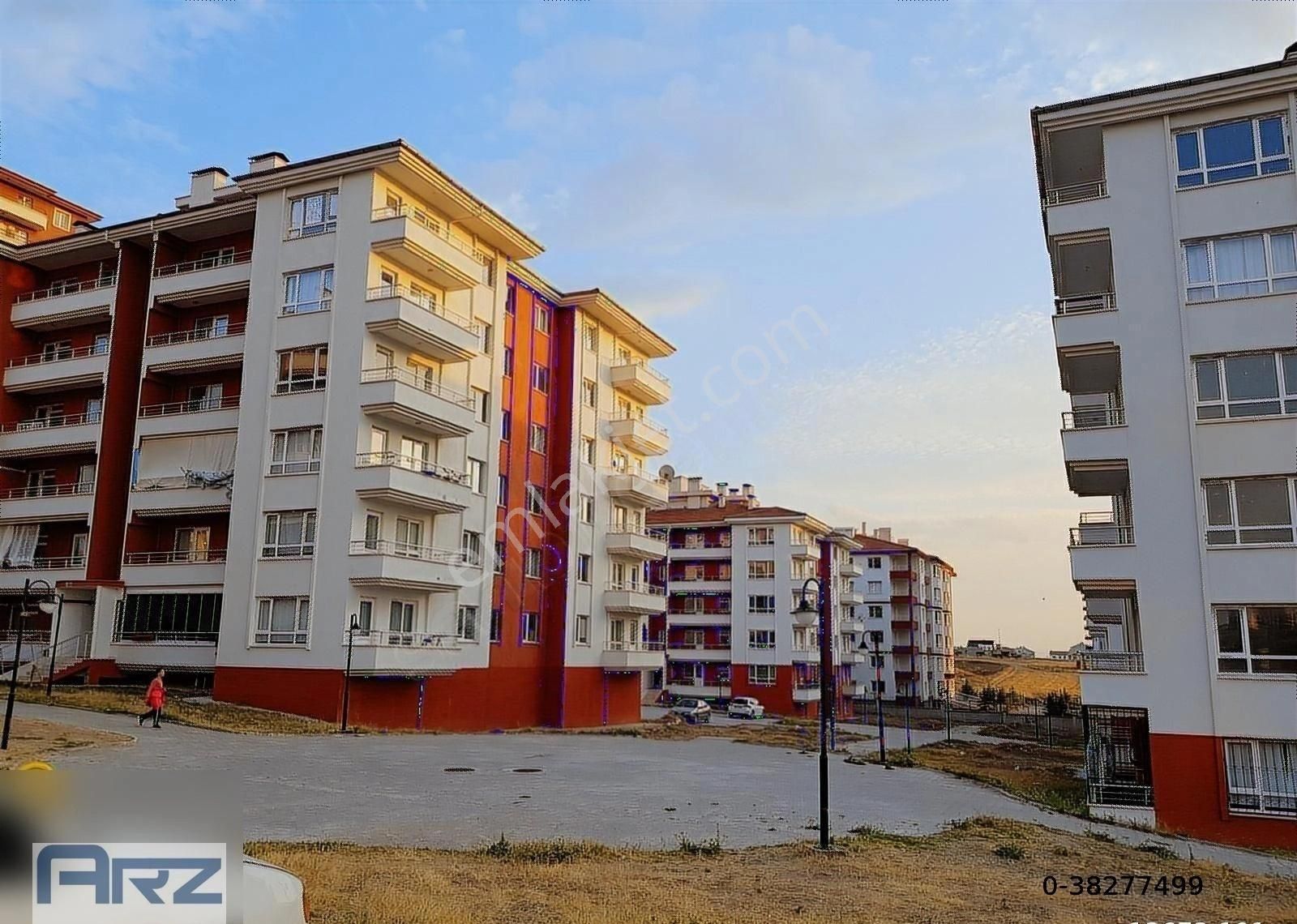 Sincan Alcı Satılık Daire ALCI MAHALLESİNDE SİTE İÇİNDE YEPYENİ YAPILI SATILIK 3+1 DAİRE