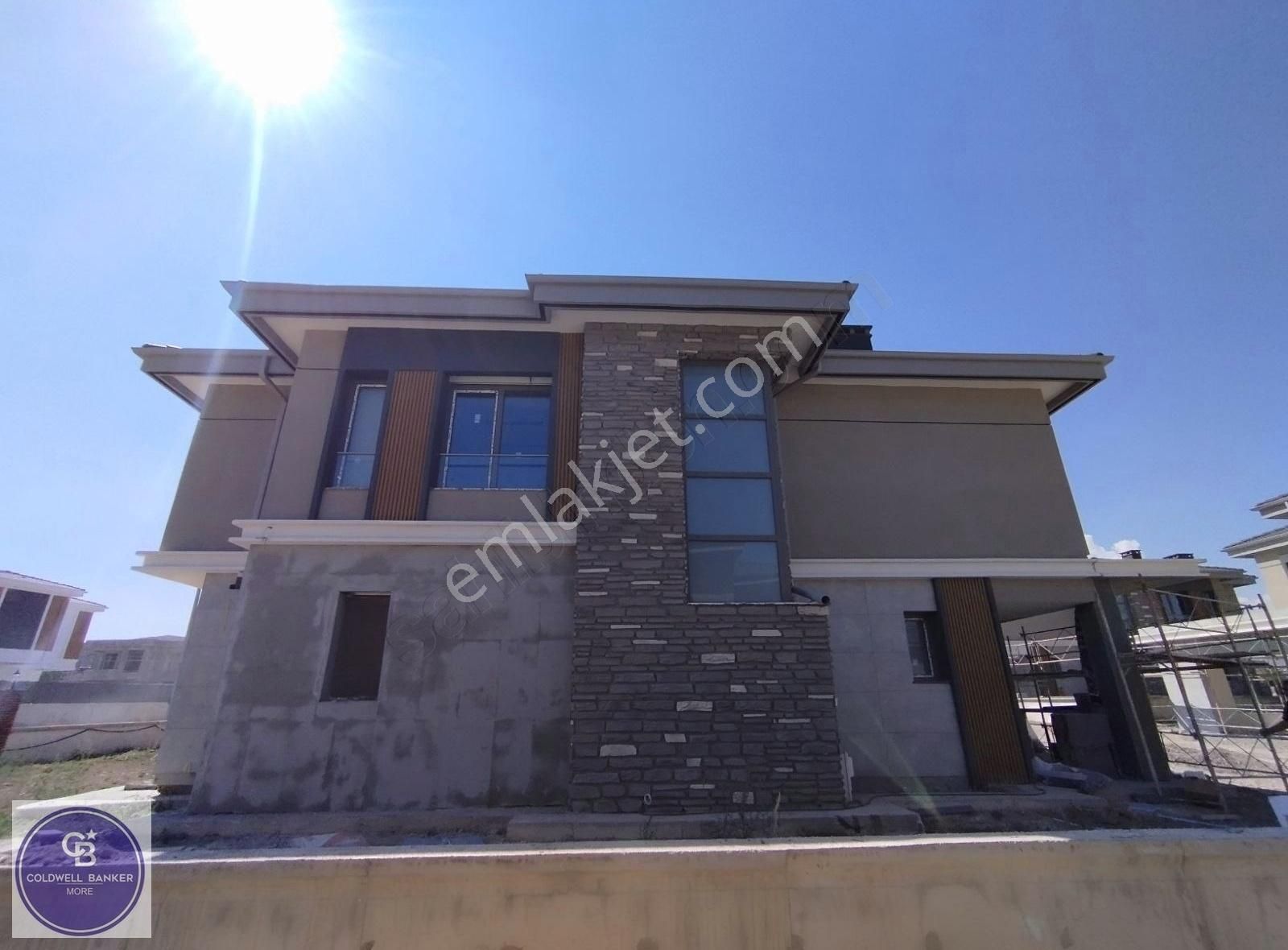 Melikgazi Erenköy Satılık Villa ÇAY BAĞLARINDA 8+1 LÜKS VİLLA CB MORE'DEN