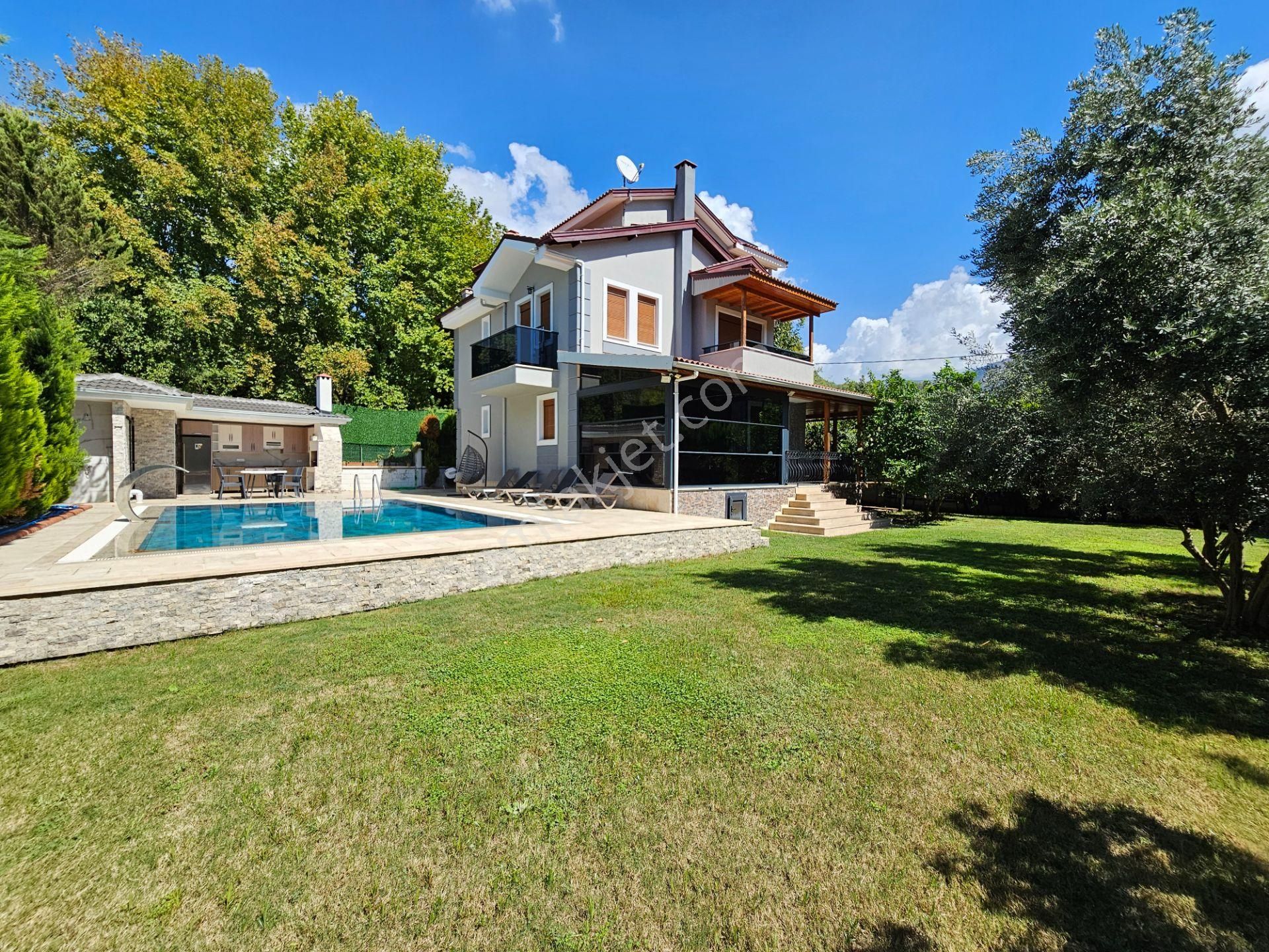 Fethiye İnlice Satılık Villa  GoldHouse dan Satılık İnlice de 700m² Arsa İçinde 5+1 Müstakil Villa