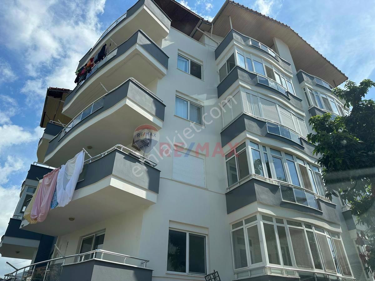 Gazipaşa Pazarcı Kiralık Daire DENİZE YAKIN KONUMDA 3+1 AYRI MUTFAKLI  DAİRE