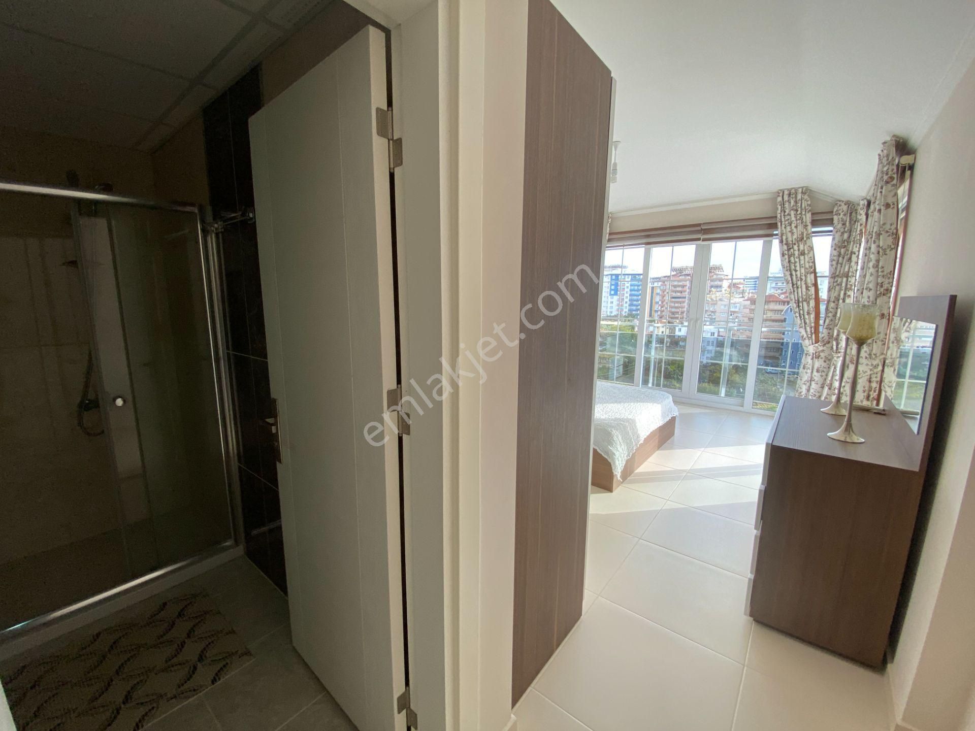 Alanya Tosmur'da Site İçi Eşyalı Satılık 4+1 Dubleks Daire - Görsel 15