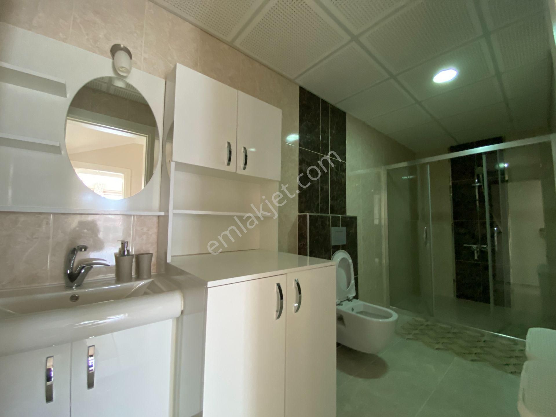 Alanya Tosmur'da Site İçi Eşyalı Satılık 4+1 Dubleks Daire - Görsel 28