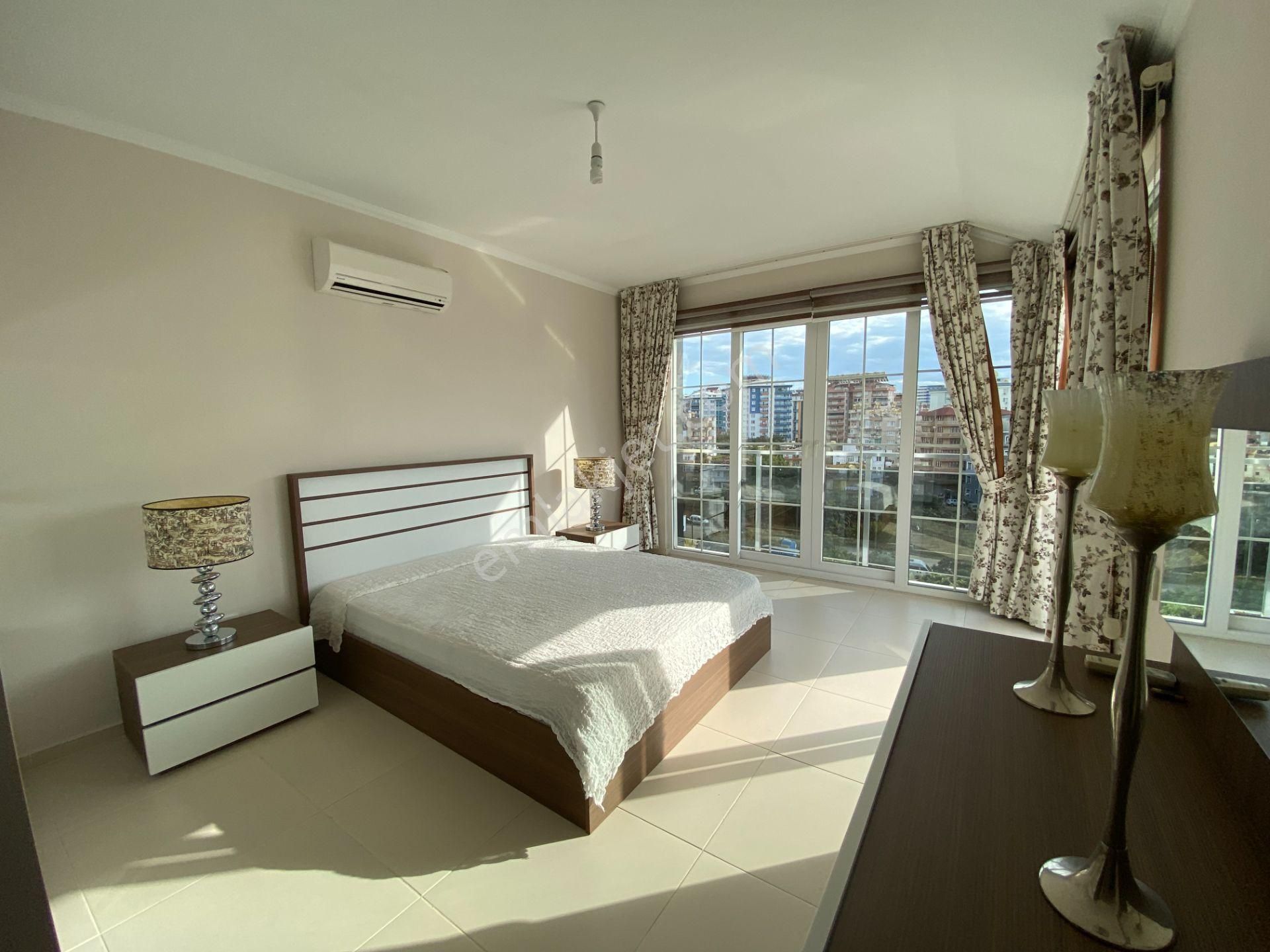 Alanya Tosmur'da Site İçi Eşyalı Satılık 4+1 Dubleks Daire - Görsel 17