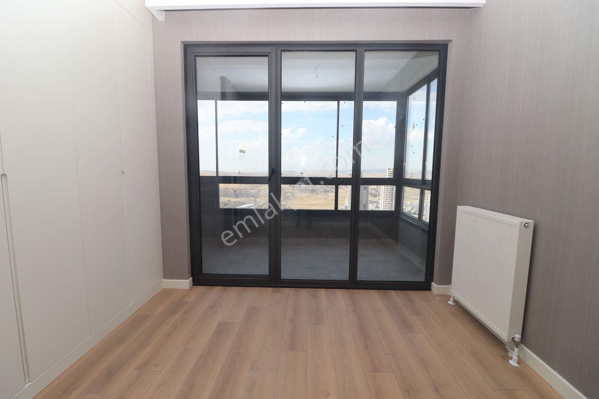 Çankaya Alacaatlı Satılık Daire Natura Alacaatlı Sitesinde Satılık 4+1 Daire