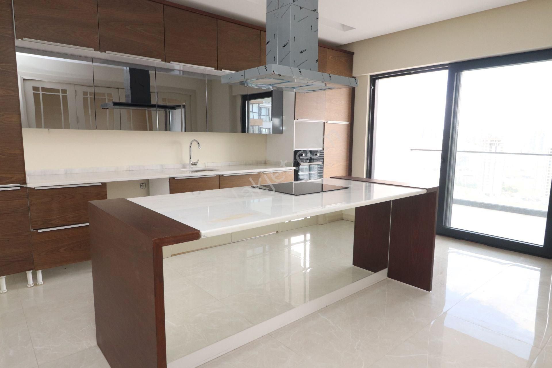 Çankaya Alacaatlı Satılık Daire Alacaatlı Da Valore Yaşamkent Sitesi Satılık 4+1 Daire