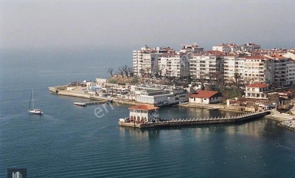 Kadıköy Caferağa Satılık Daire MODA BURUNDA SATILIK DAİRE SAHİLE 2.BİNA 2+1 100 m2 MİMARİ DEKORASYON