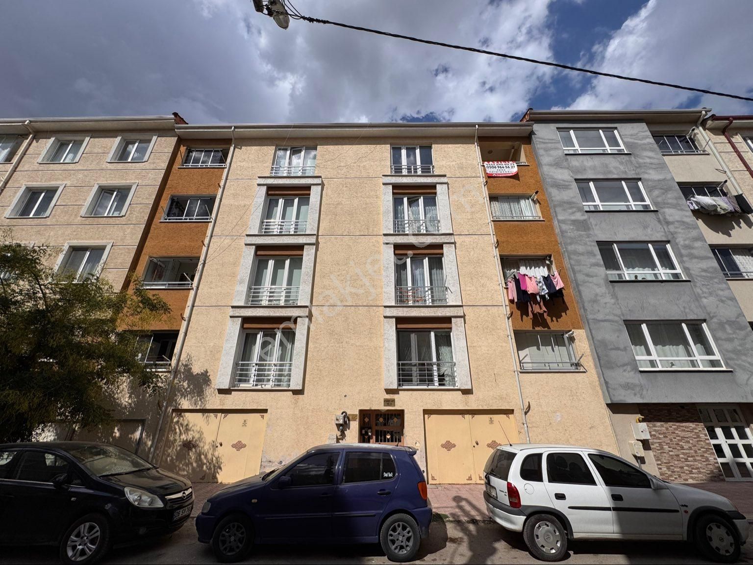 Tepebaşı Tunalı Satılık Daire  PERA'DAN TUNALI MAH UÇAR SOK. SATILIK ASANSÖRLÜ 3+1 FERAH DAİRE