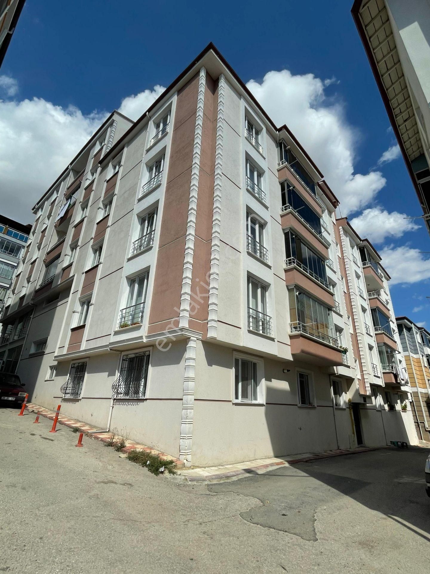 Merzifon Sofular Satılık Daire  ALBAYRAK'TAN BELEDİYE YANI SATILIK 3+1 FIRSAT DAİRE