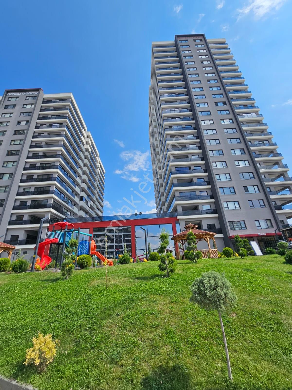 Çankaya Dodurga Satılık Daire  ALACAATLI'DA BORDO MADERN SİTESİNDE SATILIK SIFIR 4+1 LÜKS DAİRE