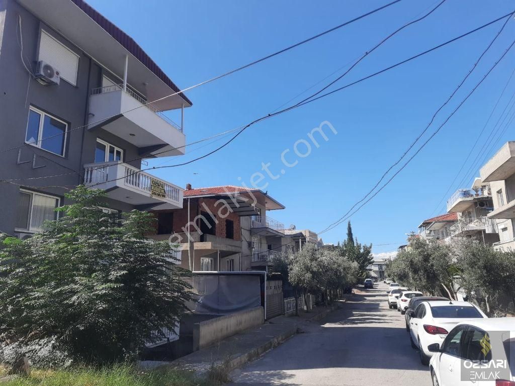 Bornova İnönü Hastaneye Yakın Kiralık Daire Bornova İnönü Mah. 3+1 Doğalgazlı Kiralık Daire