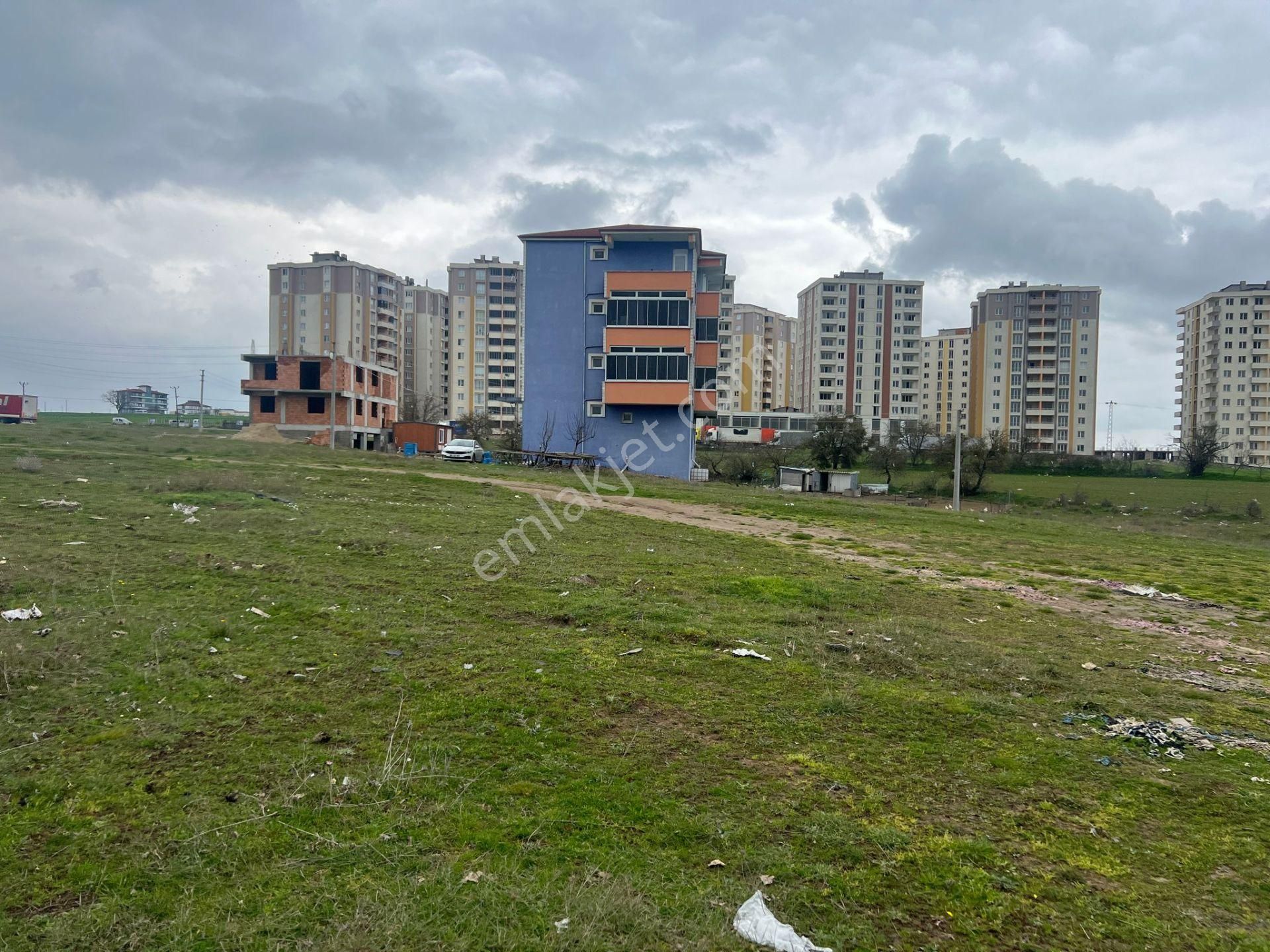 Çerkezköy Kızılpınar Namık Kemal Satılık Konut İmarlı Akyüz Gayrimenkulden Kızılpınarda 300 Mt2 4 Kat İmarlı Arsa