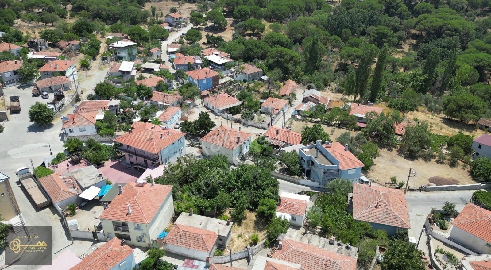 Bergama Yukarıbey Kaplan Satılık Müstakil Ev KOZAK YAYLASININ EN YEŞİL BÖLGESİNDE SATILIK MÜSTAKİL KÖY EVİ