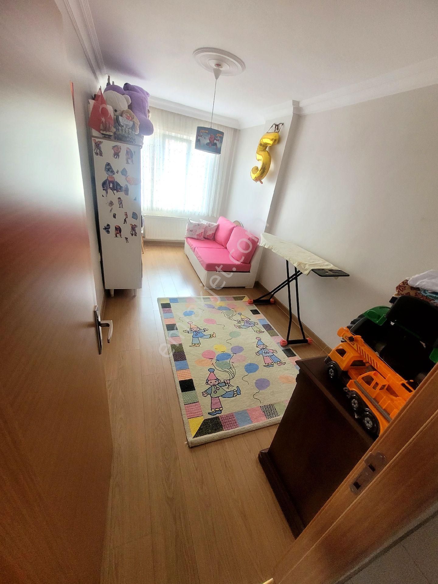 Kartal Atalar Da Çok Güzel Geniş Kullanışlı Ferah Daire - Görsel 9