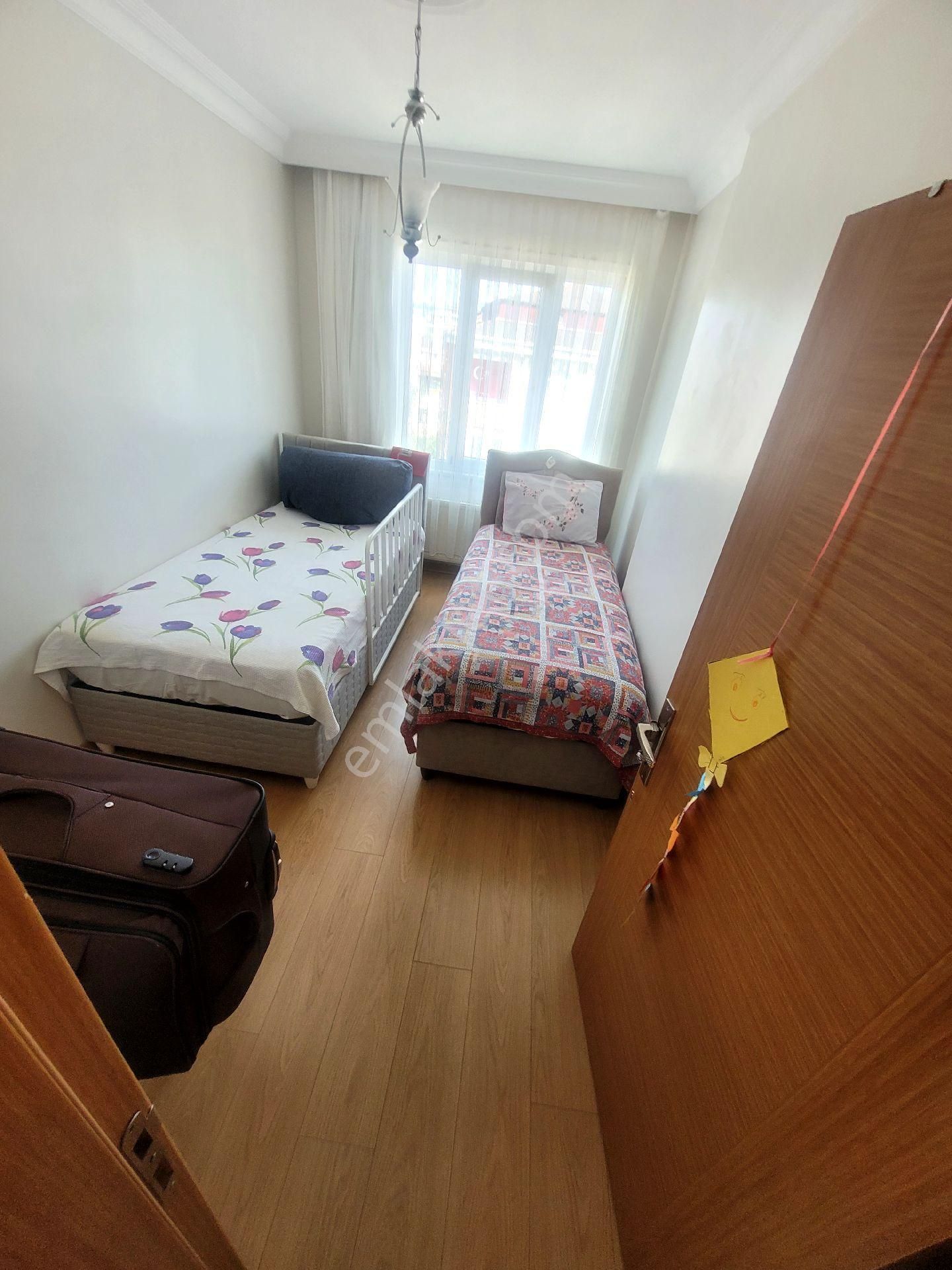 Kartal Atalar Da Çok Güzel Geniş Kullanışlı Ferah Daire - Görsel 3