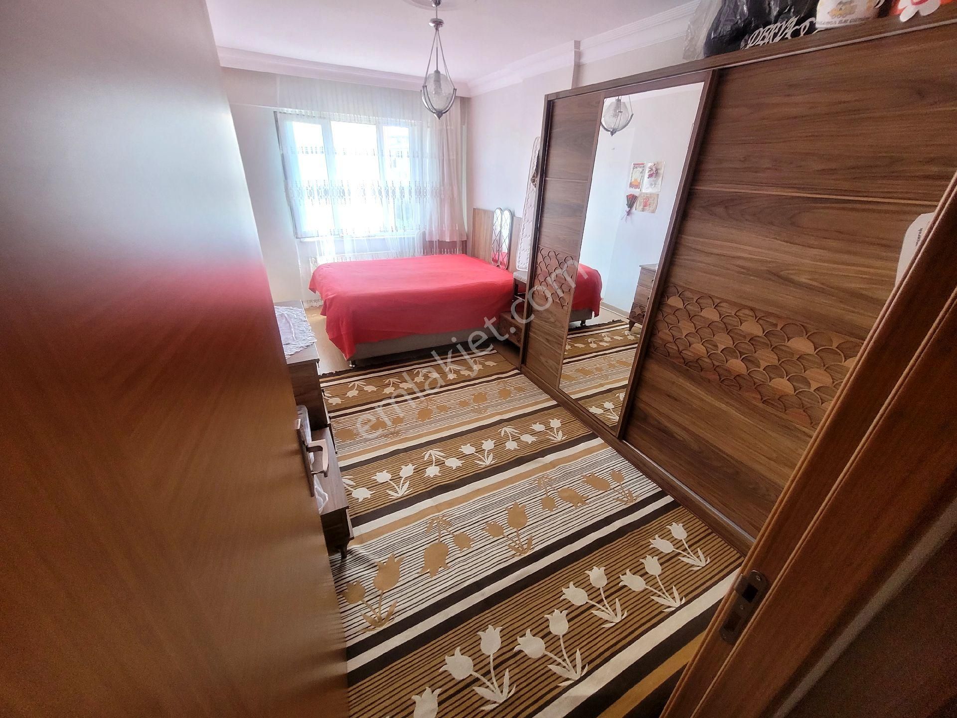Kartal Atalar Da Çok Güzel Geniş Kullanışlı Ferah Daire - Görsel 11