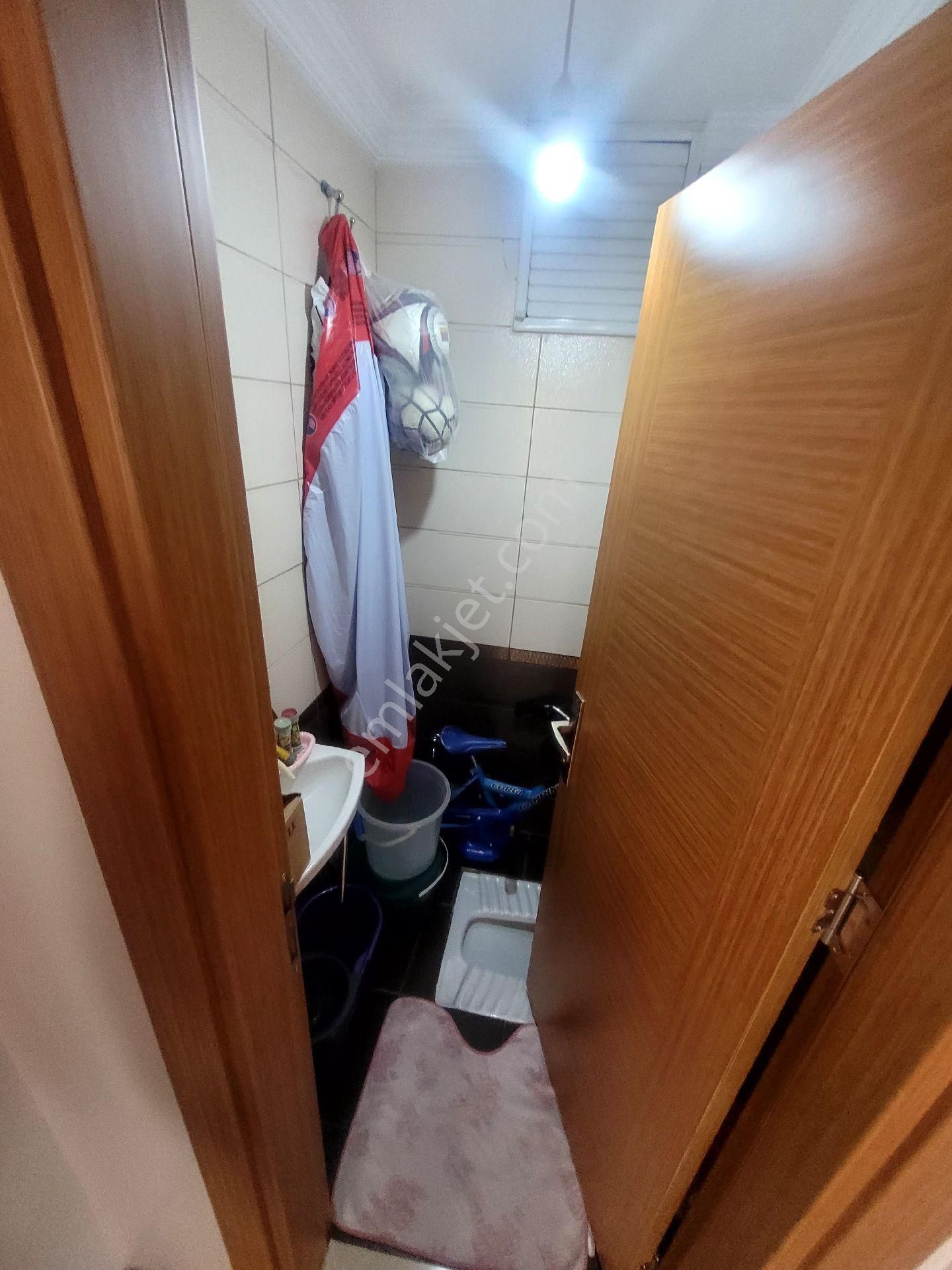 Kartal Atalar Da Çok Güzel Geniş Kullanışlı Ferah Daire - Görsel 13