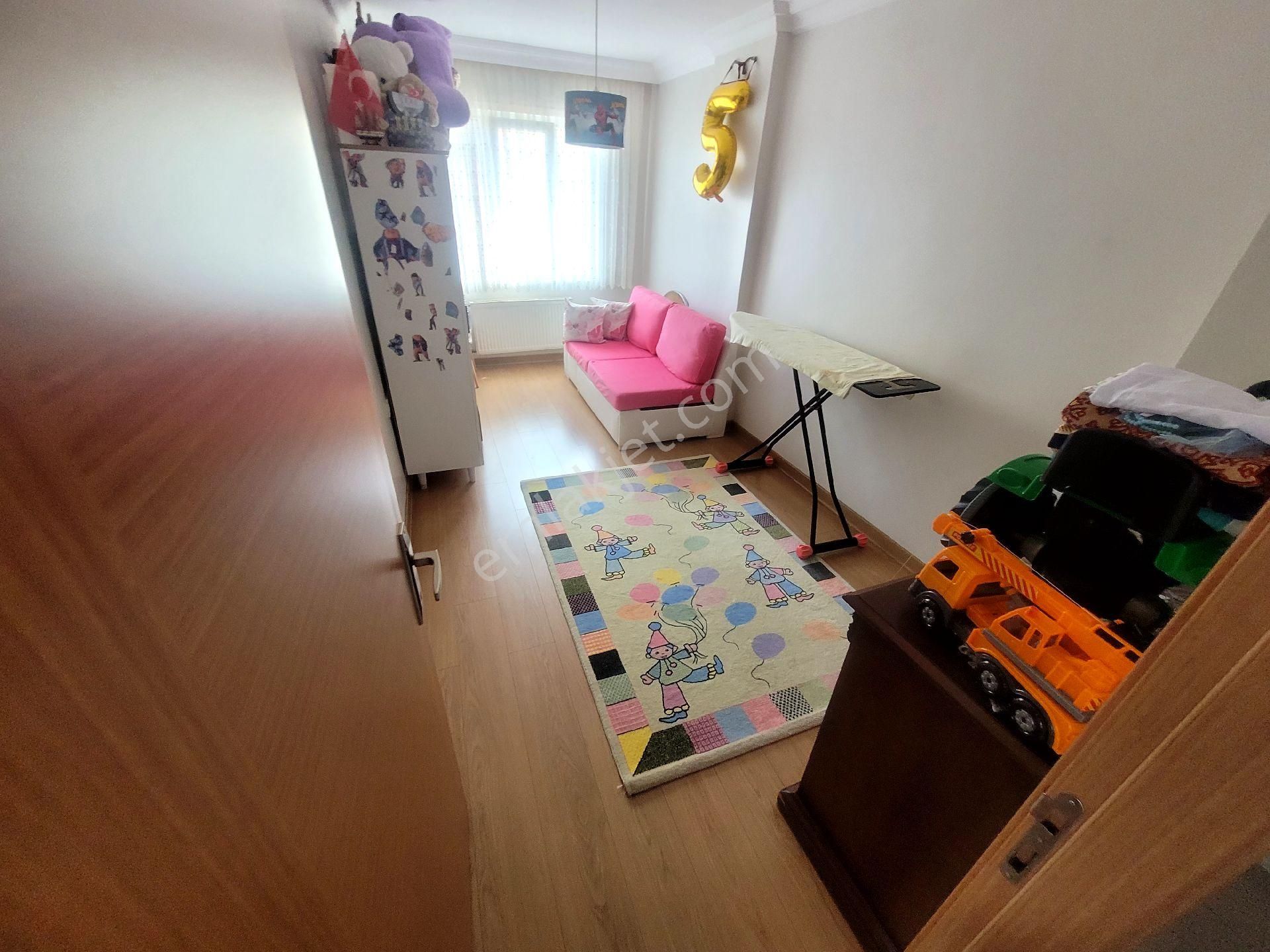 Kartal Atalar Da Çok Güzel Geniş Kullanışlı Ferah Daire - Görsel 8