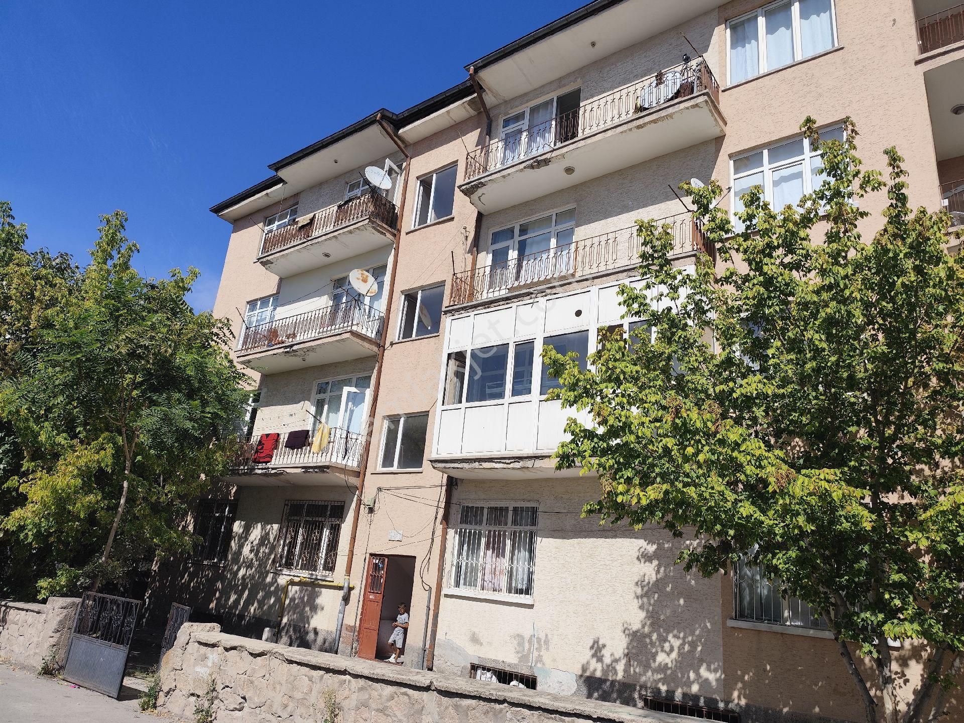 Aksaray Merkez Taşpazar Satılık Daire SATILIK 3+1 FIRSAT DAİRE