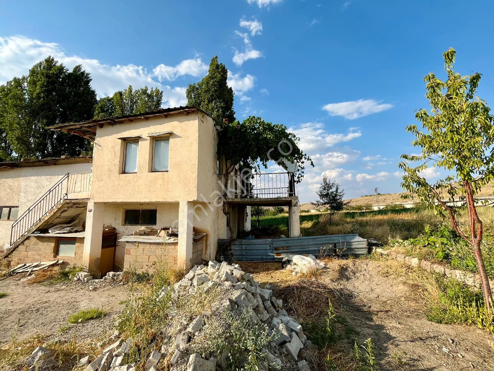 Nevşehir - Ürgüp Kayseri Yolu Üzeri Satılık Çiftlik - Görsel 8