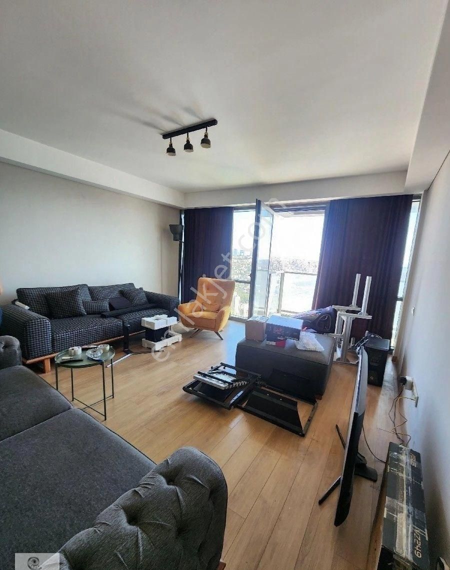 Eyüpsultan 5. Levent Satılık Daire TORUNLAR 5 LEVENT KUPON GENİŞ BOŞ DAİRE 1+1 98M2