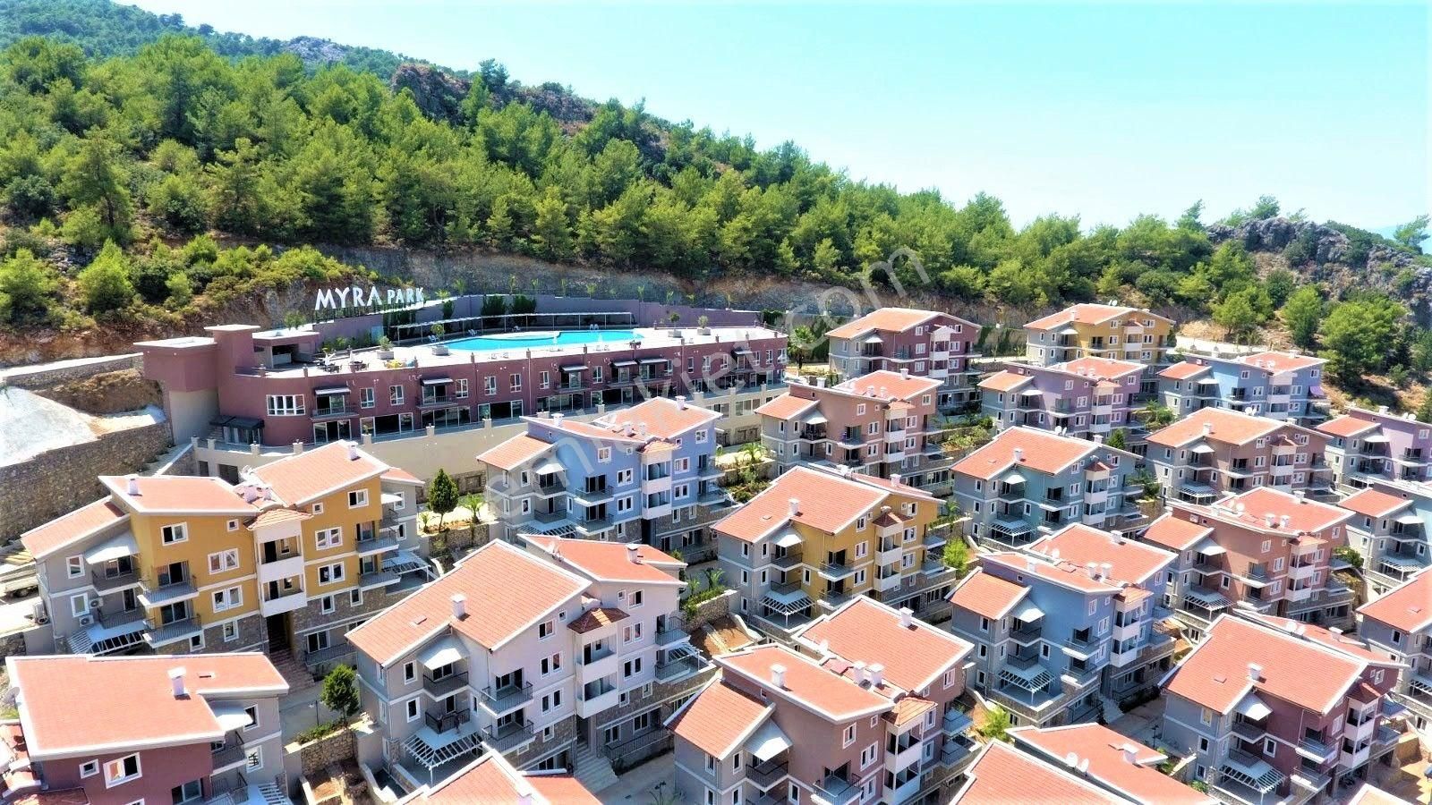 Fethiye Taşyaka Satılık Daire   GoldHouse dan Satılık Myra Park Evlerinde Şehir ve Doğa Manzaralı 1+1 Daire