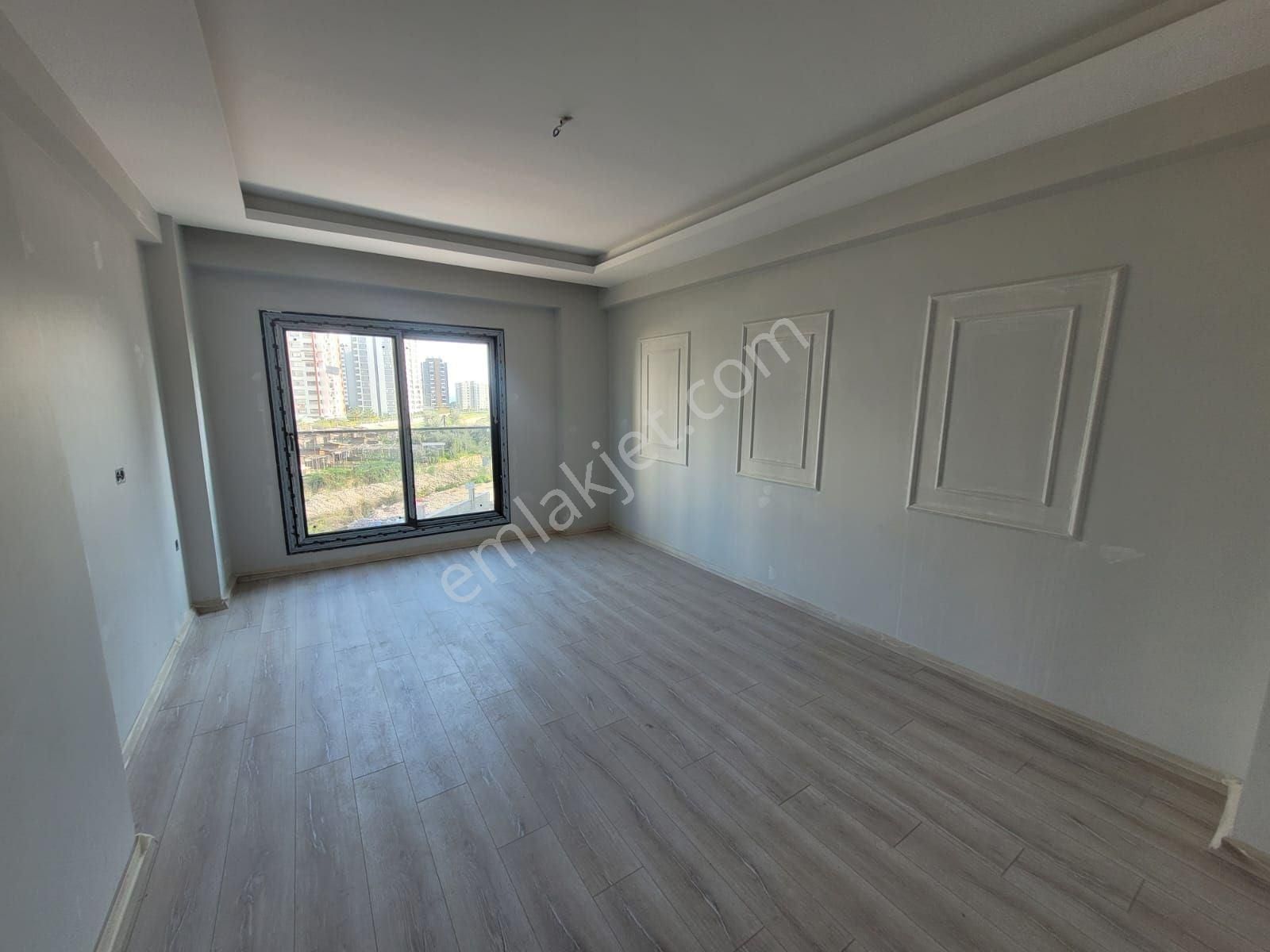 Mezitli Akdeniz Satılık Daire HAN EMLAK'TAN AKDENİZ MAHALLESİN'DE 2+1 LÜKS SATILIK DAİRE