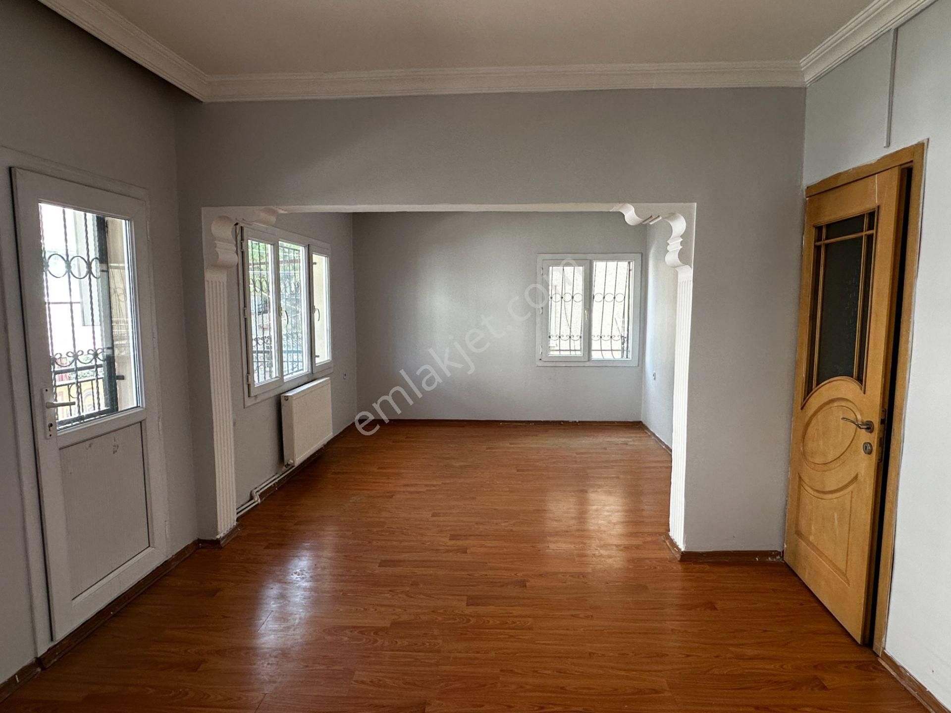 Çalışkan__dan Aydın Mah Merkezi Konum Doğalgazlı 2+1 Kiralık Daire - Görsel 2