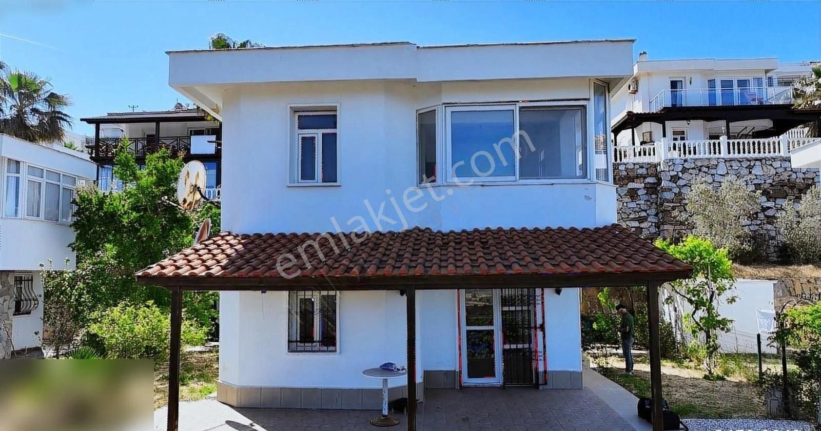 Milas Boğaziçi Satılık Villa Milas Boğaziçi Adabükü Mevkii Ayder Evleri Sitesi Satılık Villa