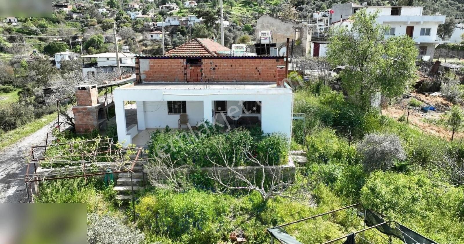 Milas Kemikler Köyü, Köy İçinde Satılık Köy Evi - Görsel 32