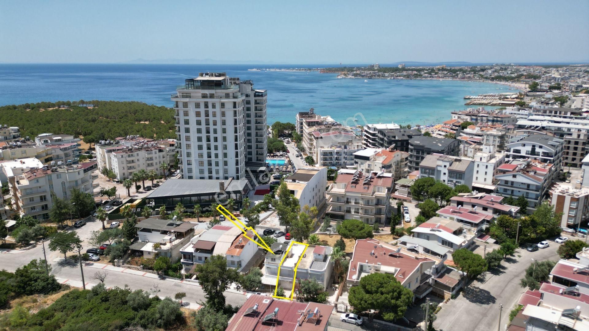 Didim Altınkum Satılık Yazlık  Didim Altınkumda Denize 200 m 2+1 Bahçeli Yazlık