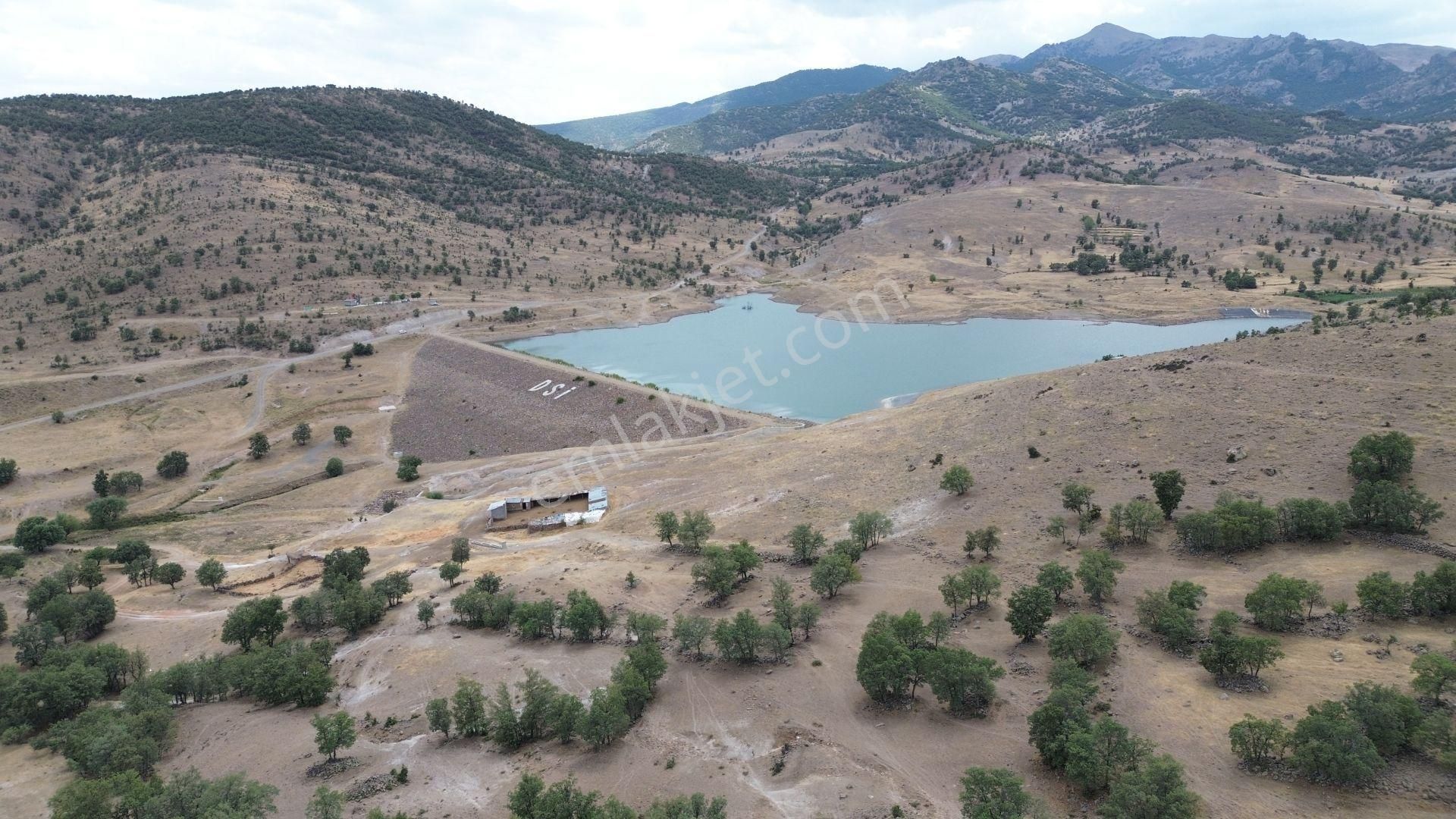 Meram Yeşiltekke Satılık Tarla  MERAM YEŞİLTEKKE DE 2.411 M2 MÜSTAKİL TAPULU BARAJ MANZARALI TARLA