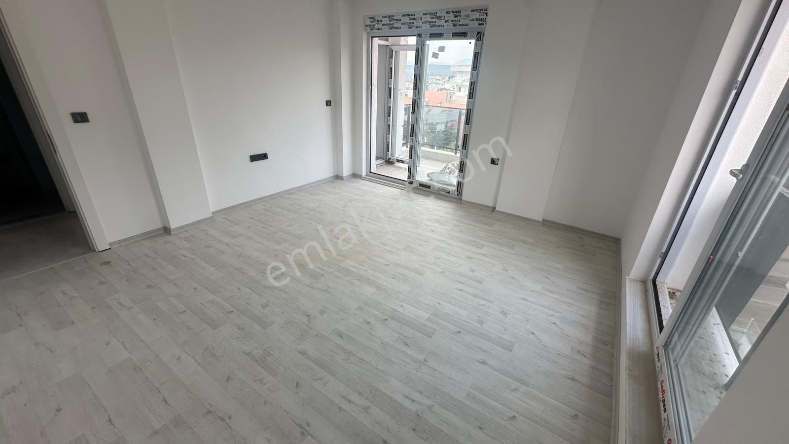 Kepez Erenköy Satılık Daire  ALYANSTAN ERENKÖY MAH.2+1 HASTANEYE YAKIN DAİRE 