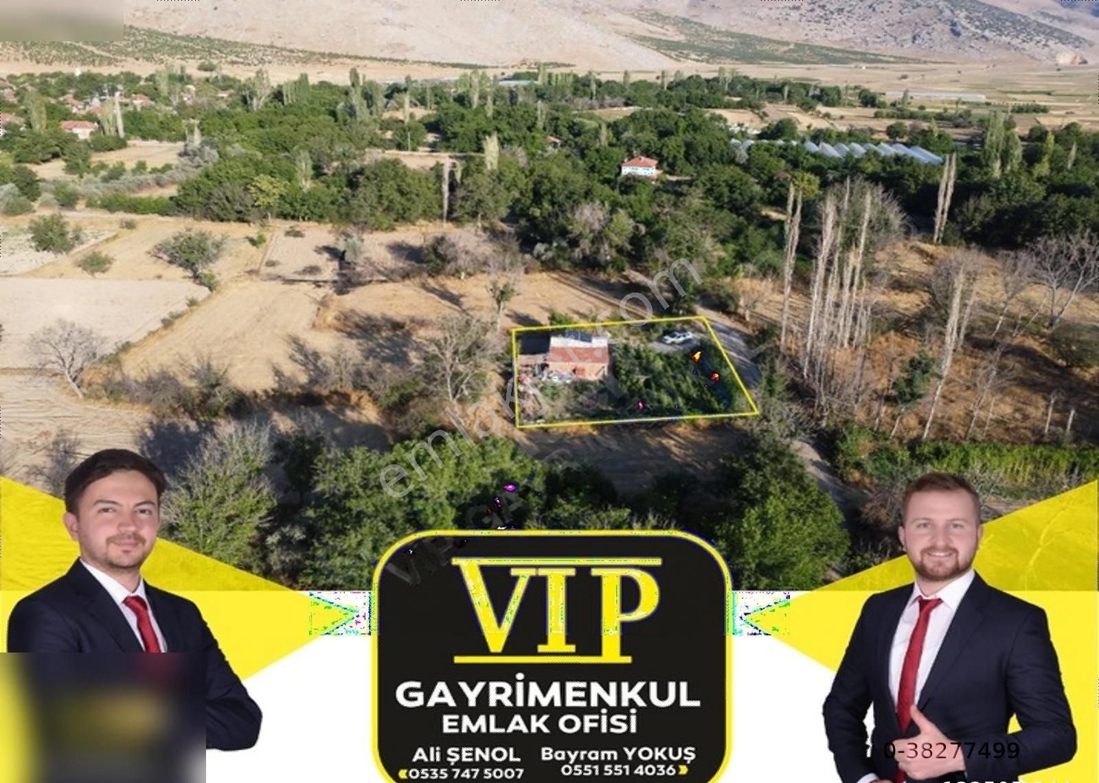 Elmalı Özdemir Satılık Müstakil Ev VİP GAYRİMENKUL'den ÖZDEMİR MAH. 868m² BAHÇELİ MÜSTAKİL EV