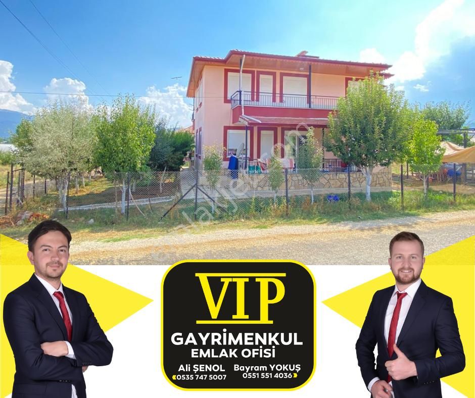 Elmalı Akçay Satılık Müstakil Ev VIP GAYRİMENKUL' den AKÇAY Mah. 2 KATLI BAHÇELİ MÜSTAKİL EV