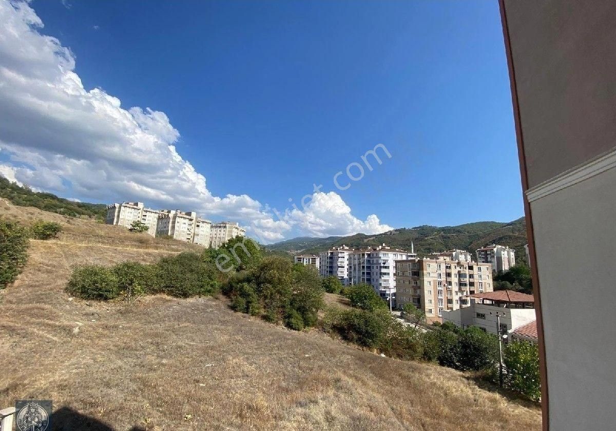 Niksar Kayapaşa Kiralık Daire TOMRİS HATUN GAYRİMENKUL EMLAK'TAN KİRALIK DAİRE