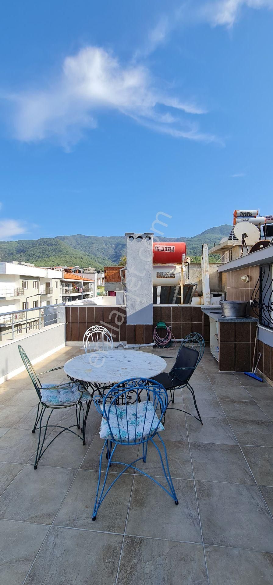 Eşyalı Kiralık Dağ Ve Deniz Manzali Denize 5 Dk Yürüyerek - Görsel 8