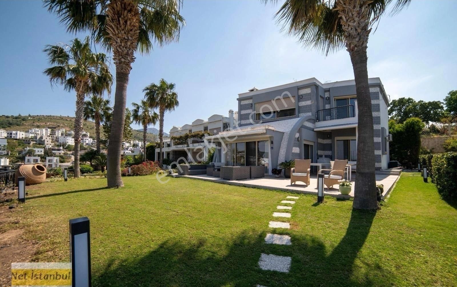 Bodrum Türkbükü Satılık Villa Türkbükü'nde Site İçerisinde Full Deniz Manzaralı Satılık Villa