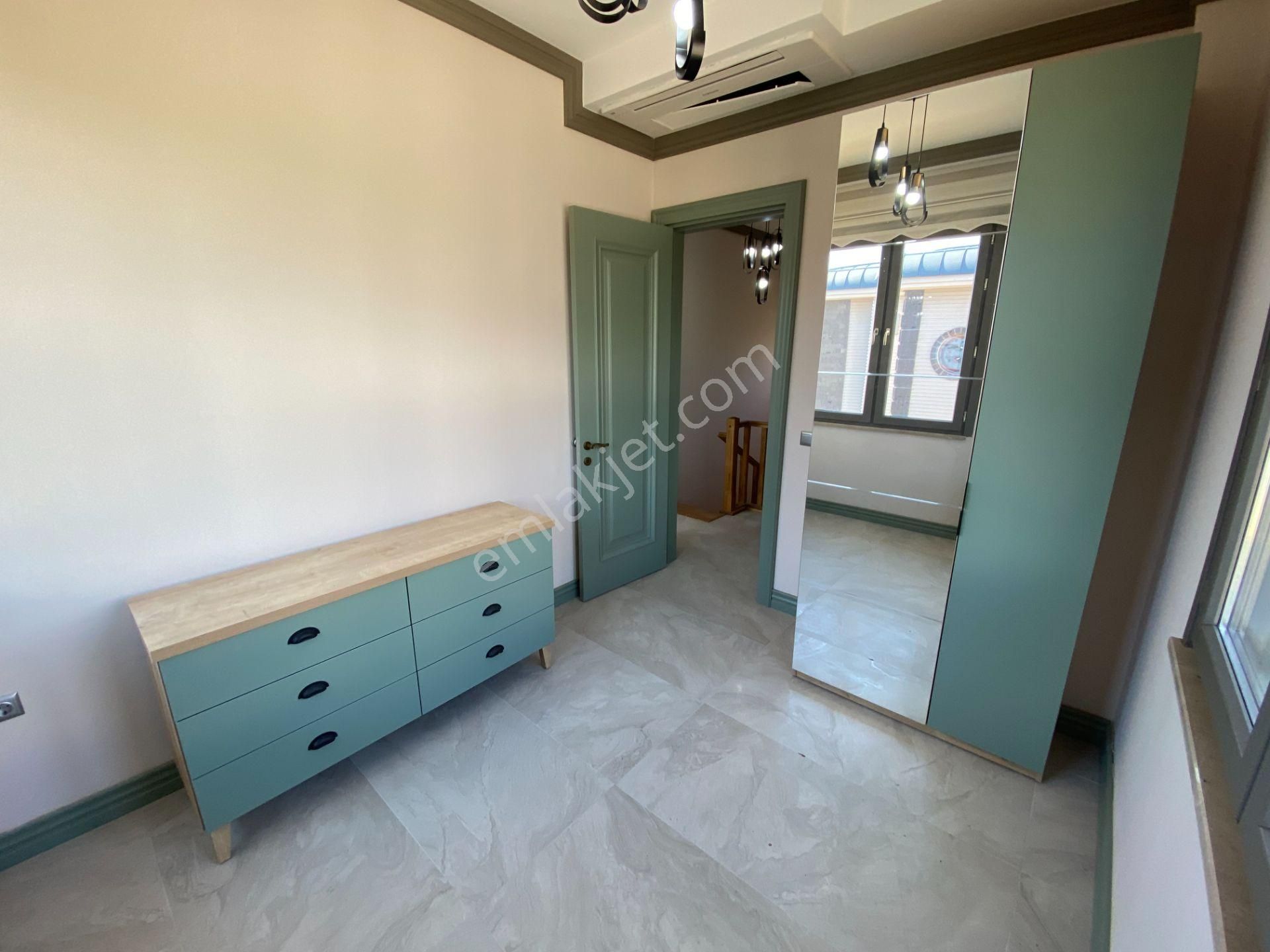 Altınoluk İlkbahr'dan 580m2 Arsa İçinde Müstakil Havuzlu Kapalı Otoparklı Modern Villa - Görsel 19