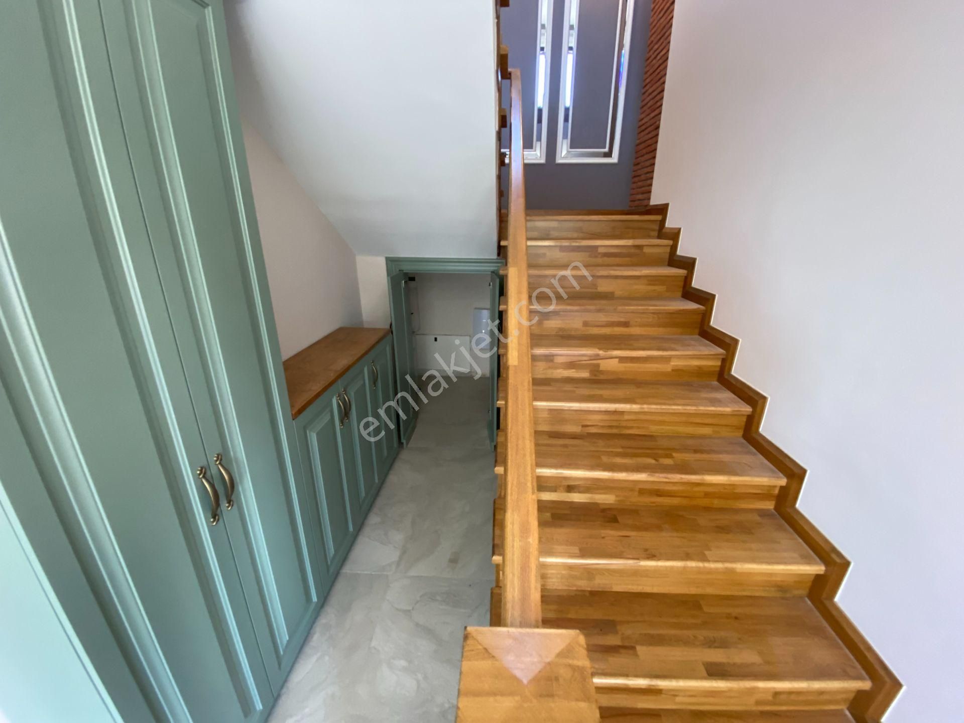 Altınoluk İlkbahr'dan 580m2 Arsa İçinde Müstakil Havuzlu Kapalı Otoparklı Modern Villa - Görsel 15