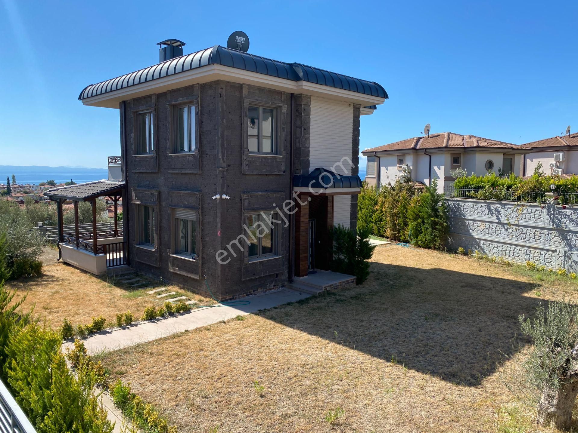 Altınoluk İlkbahr'dan 580m2 Arsa İçinde Müstakil Havuzlu Kapalı Otoparklı Modern Villa - Görsel 37