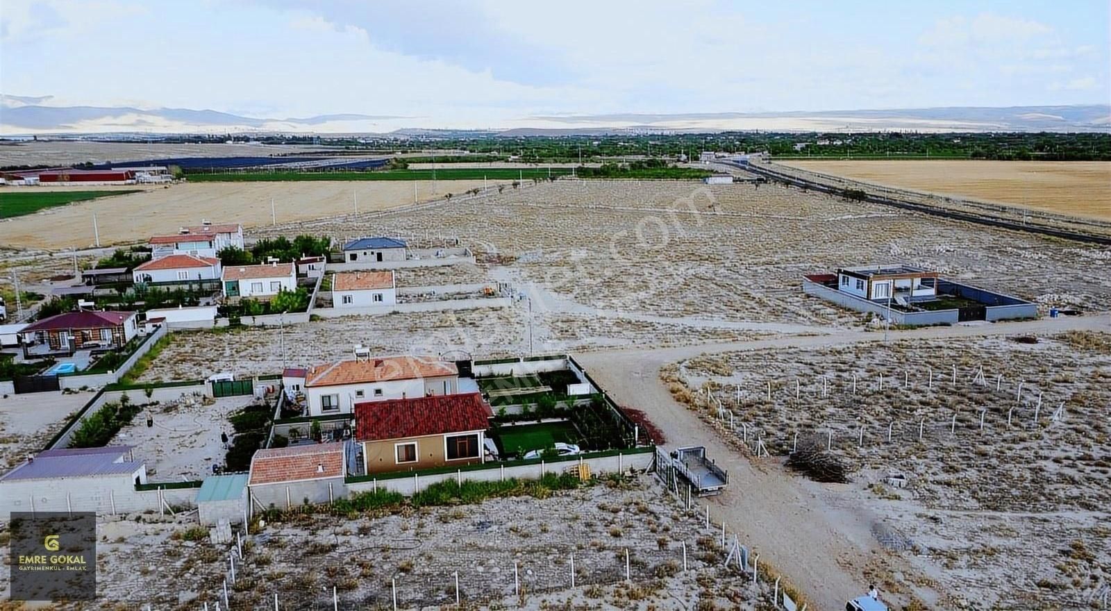 Bor Bahçeli Bld. (Şeker) Satılık Villa İmarlı E.GÖKAL 421 m2 YAZLIK Bölgesi ! Bahçeli ! Şeker Fabrikası Yanı !