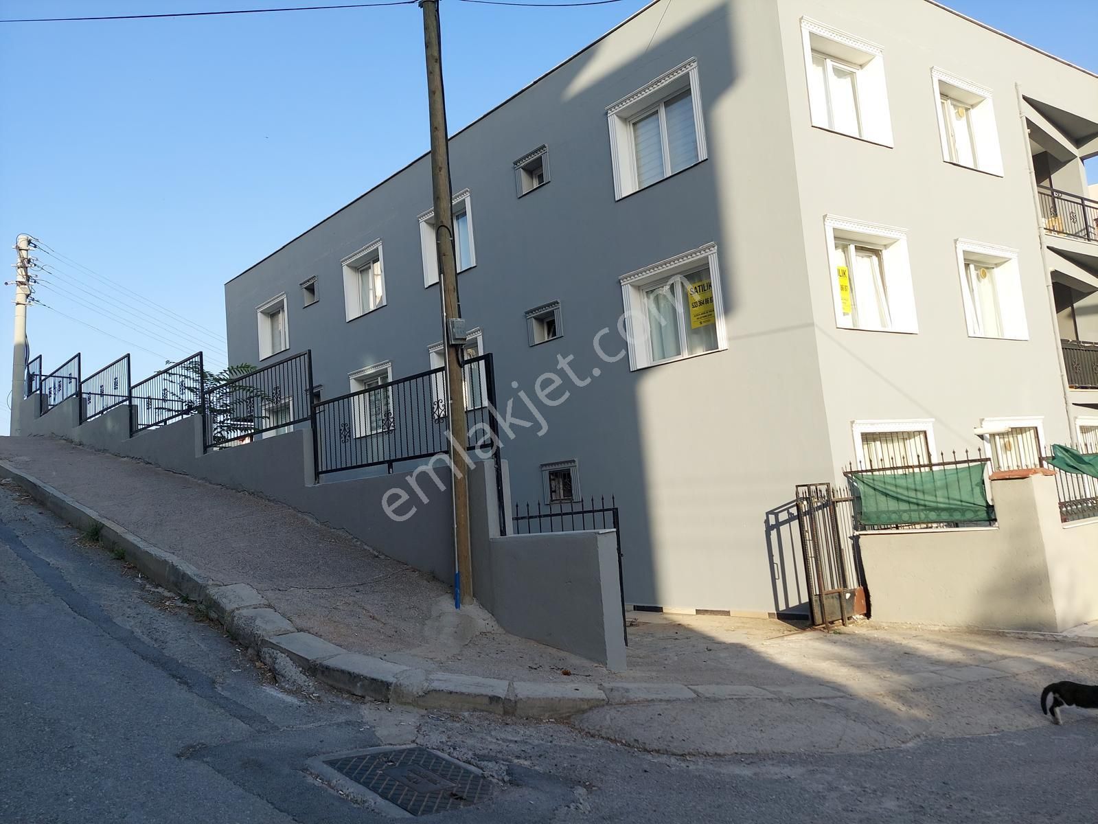 Bornova Kızılay Satılık Daire Bornova Kızılayda Satılık 124m2 3+1 Kapalı Mutfaklı Otoparklı Ara Kat Daire