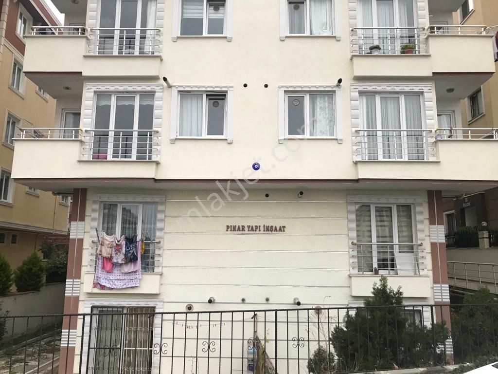 Beylikdüzü Adnan Kahveci Kiralık Daire İSTANBUL BEYLİKDÜZÜ ADNAN KAHVECİ DE MERKEZİ KONUMDA EŞYALI KİRALIK 2+1 BAHÇE KATI DAİRE