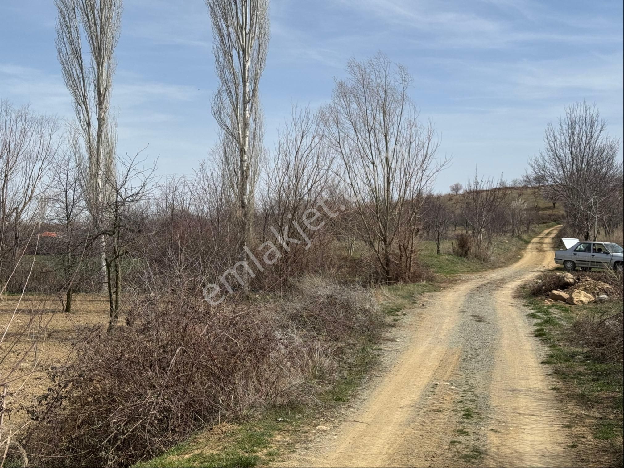 Engilli 1300 Mt Satılık Yatırımlık - Görsel 29