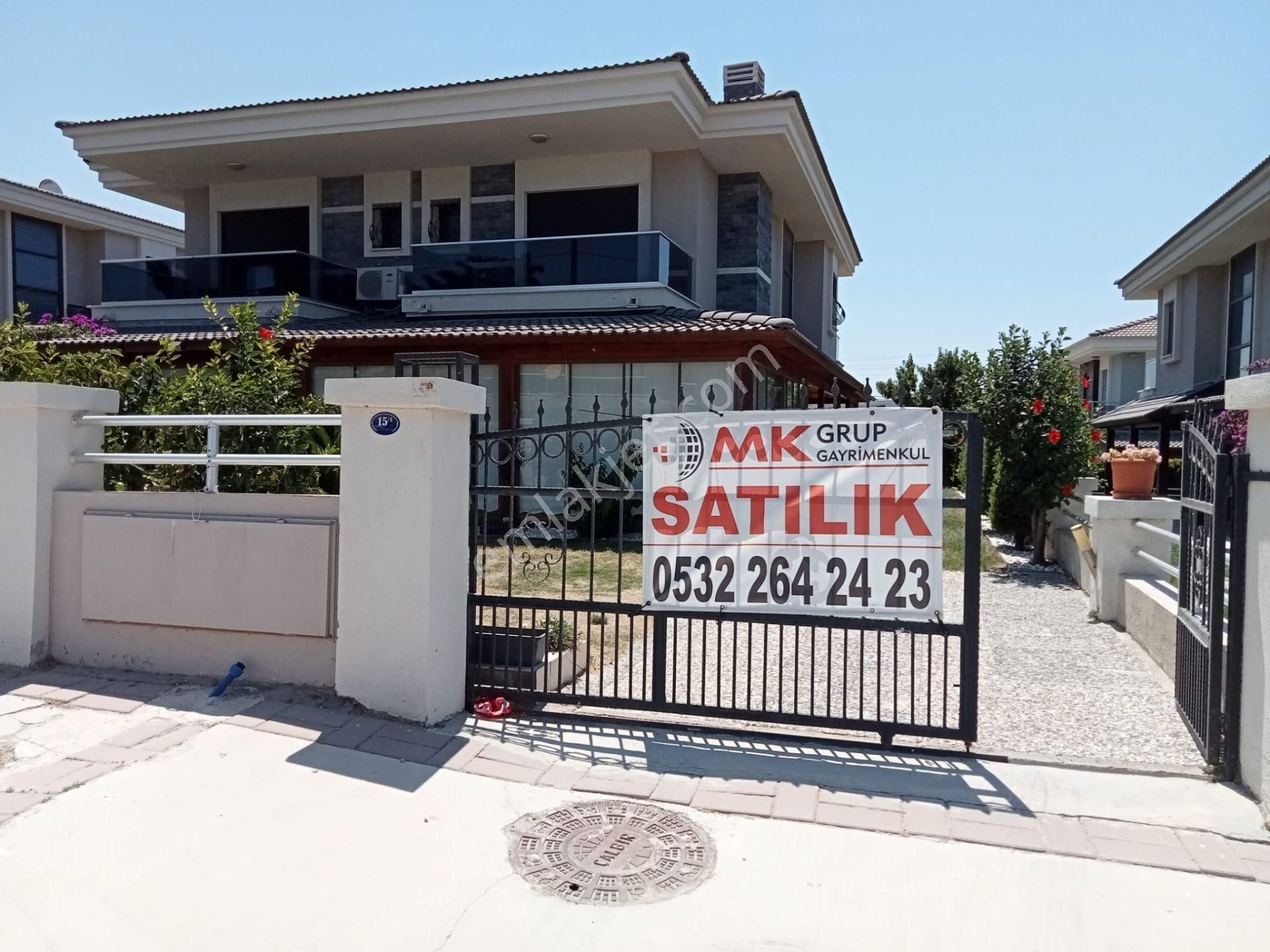 Çeşme Çiftlik Satılık Villa ÇEŞME ÇİFTLİKKÖY'DE SATILIK VİLLA