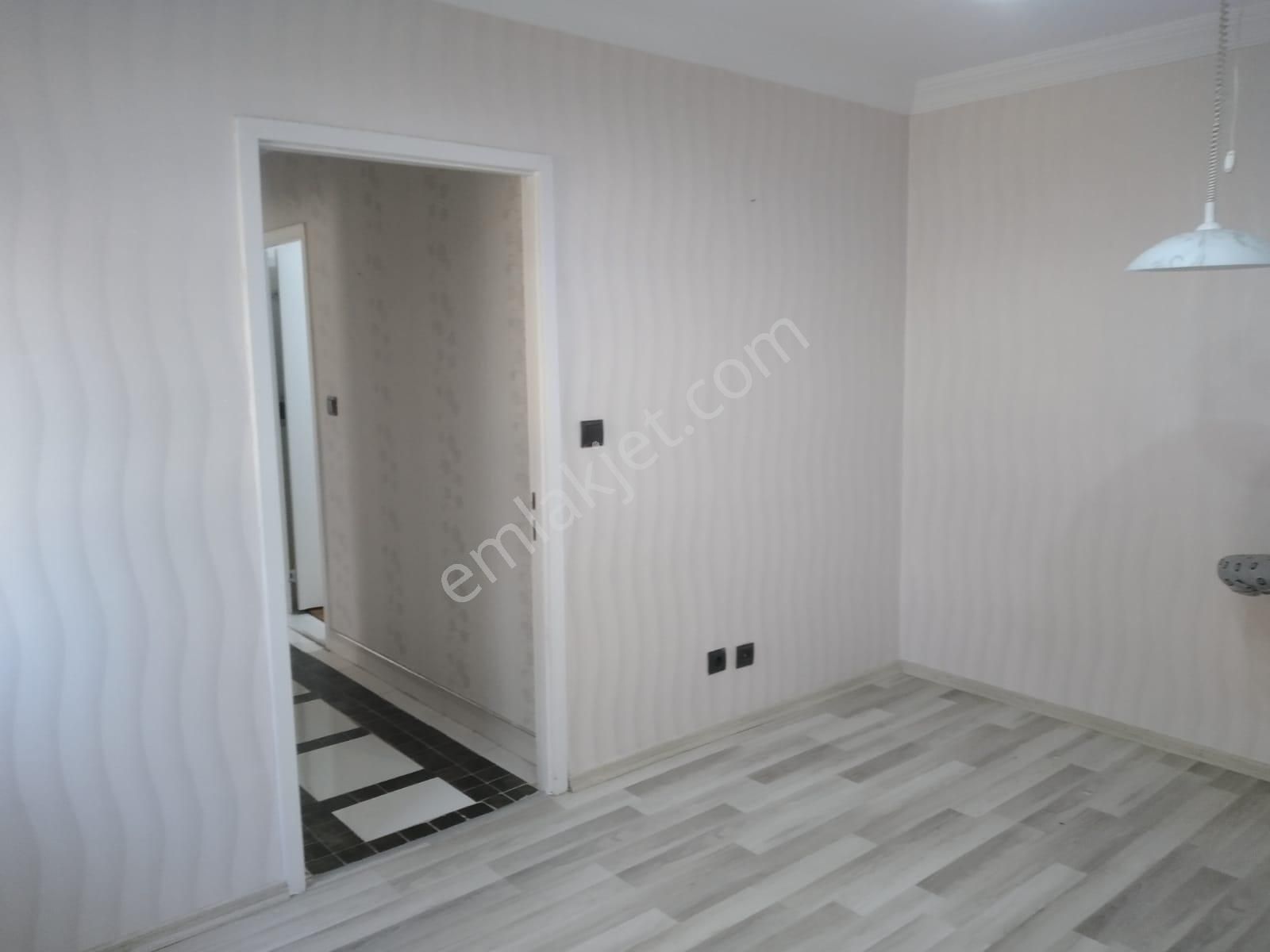 Etimesgut Şehit Osman Avcı Satılık Daire  ÇAKIR'DAN GÜNEŞ APARTMANINDAN 2+1 DAİRE