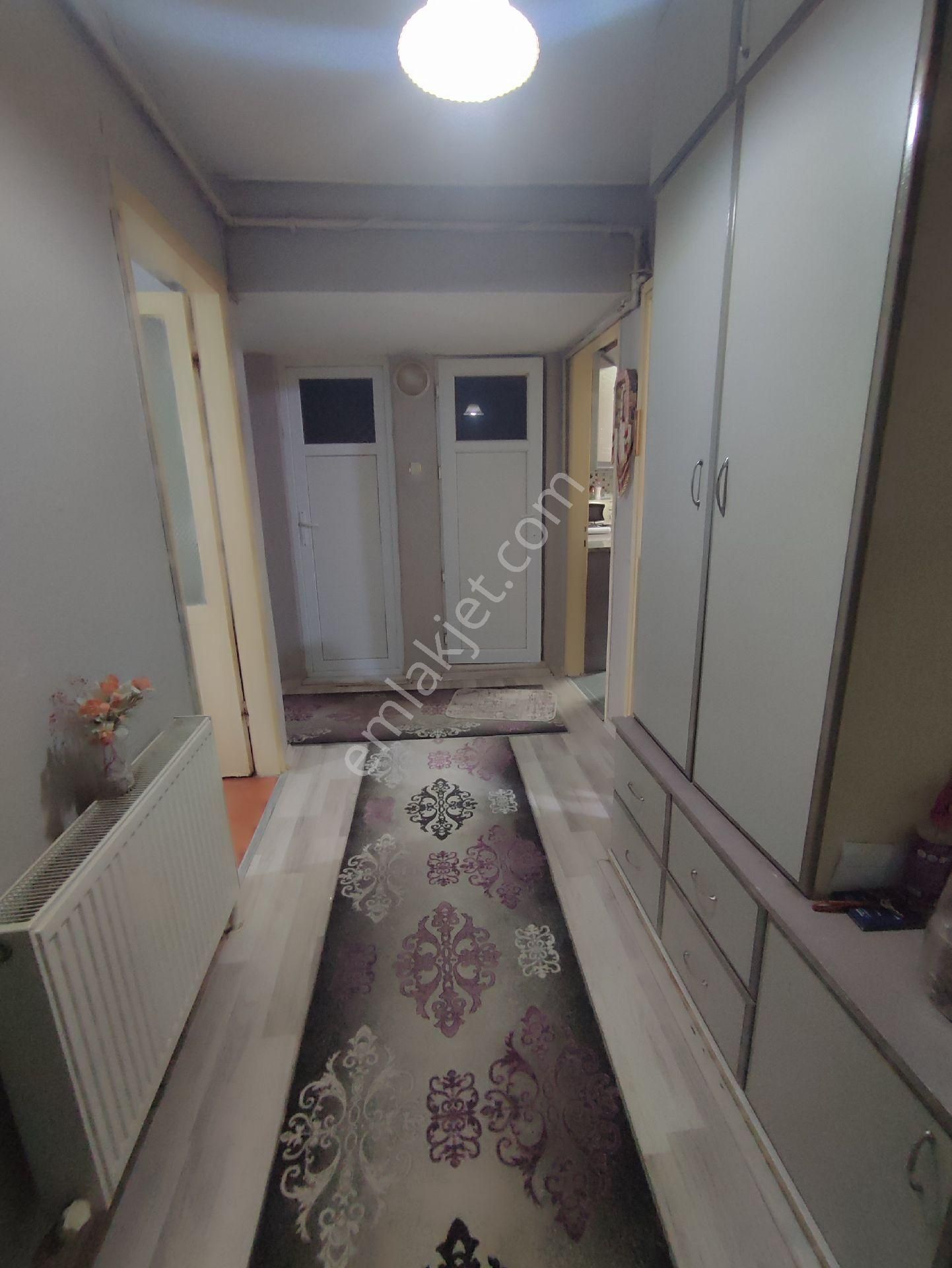 Yunusemre Tevfikiye Kiralık Daire Yunusemre Tefikiye mahallesi 2+1 ara kat satılık