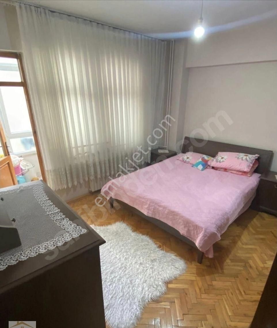 Çorum Merkez Bahçelievler Satılık Daire HAKAN EMLAKTAN ÖĞRETMEN EVİ CİVARI SATILIK 3+1 DAİRE